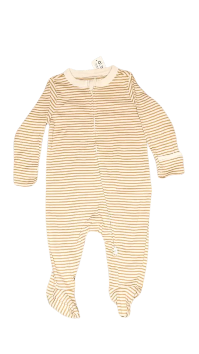Old Navy Baby Girl Zip Solid onesie Bodysuit One Piece Jumpsuit Outfits Clothes