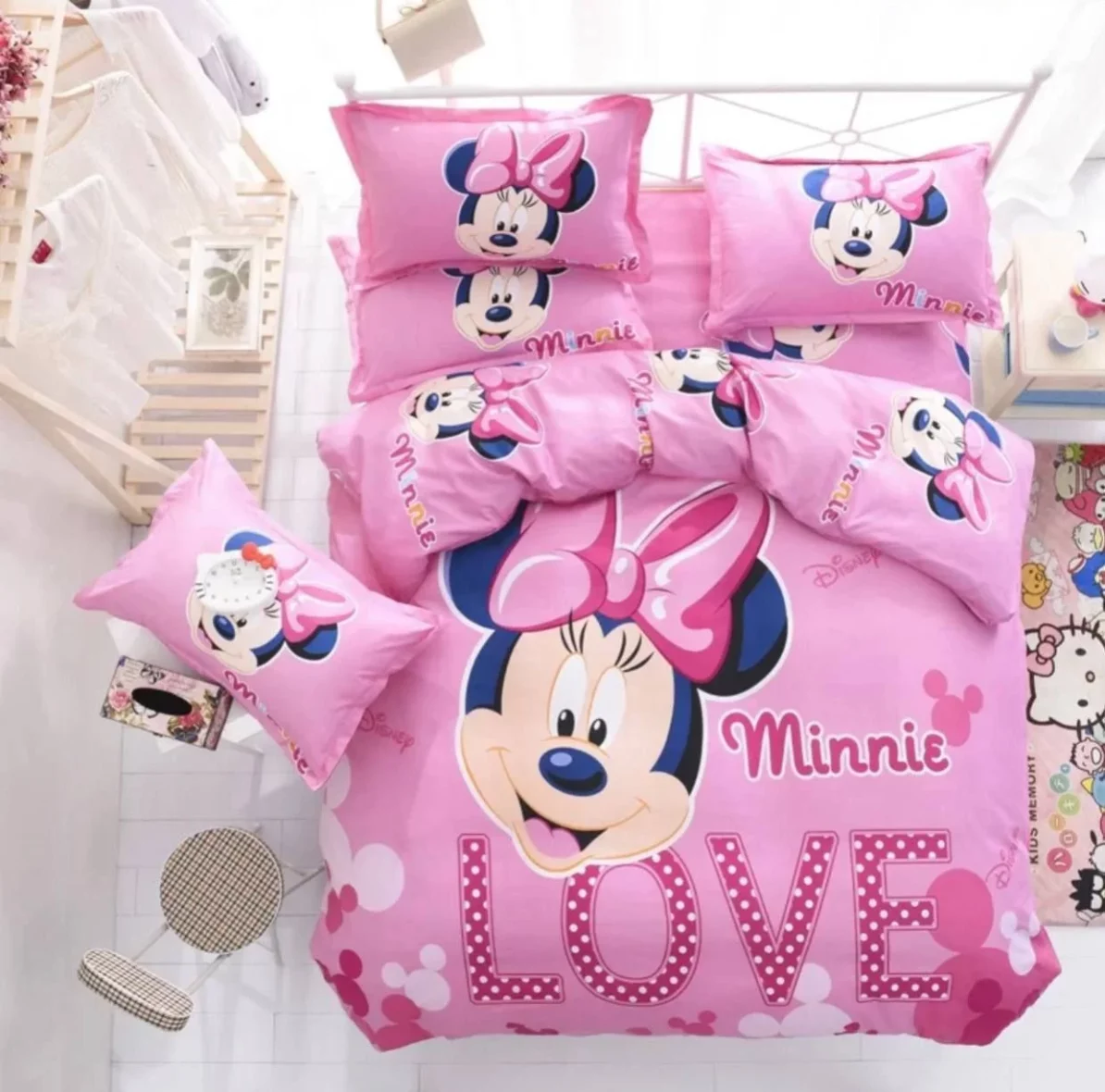 Costume duvet cover and pillow case for kids with Minnie mouse design